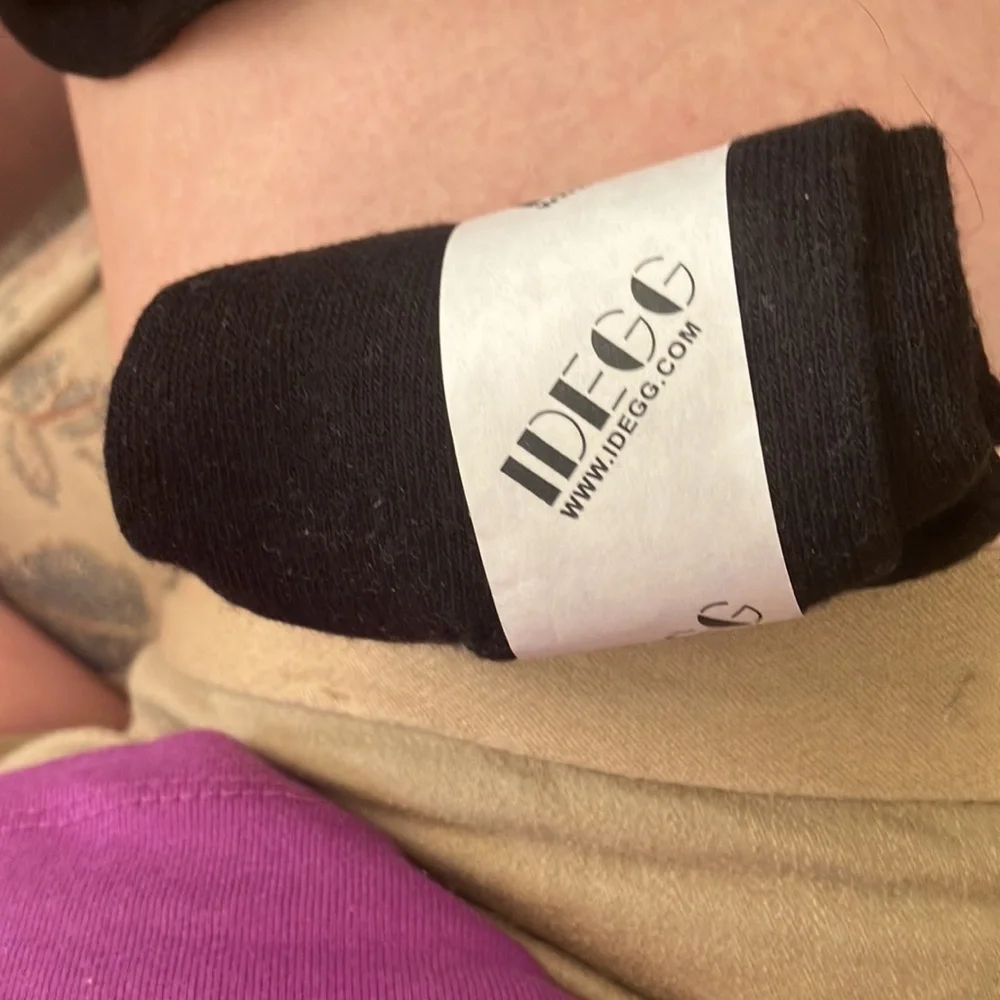 FINAL MARKDOWN 5 pairs of no show sneaker socks